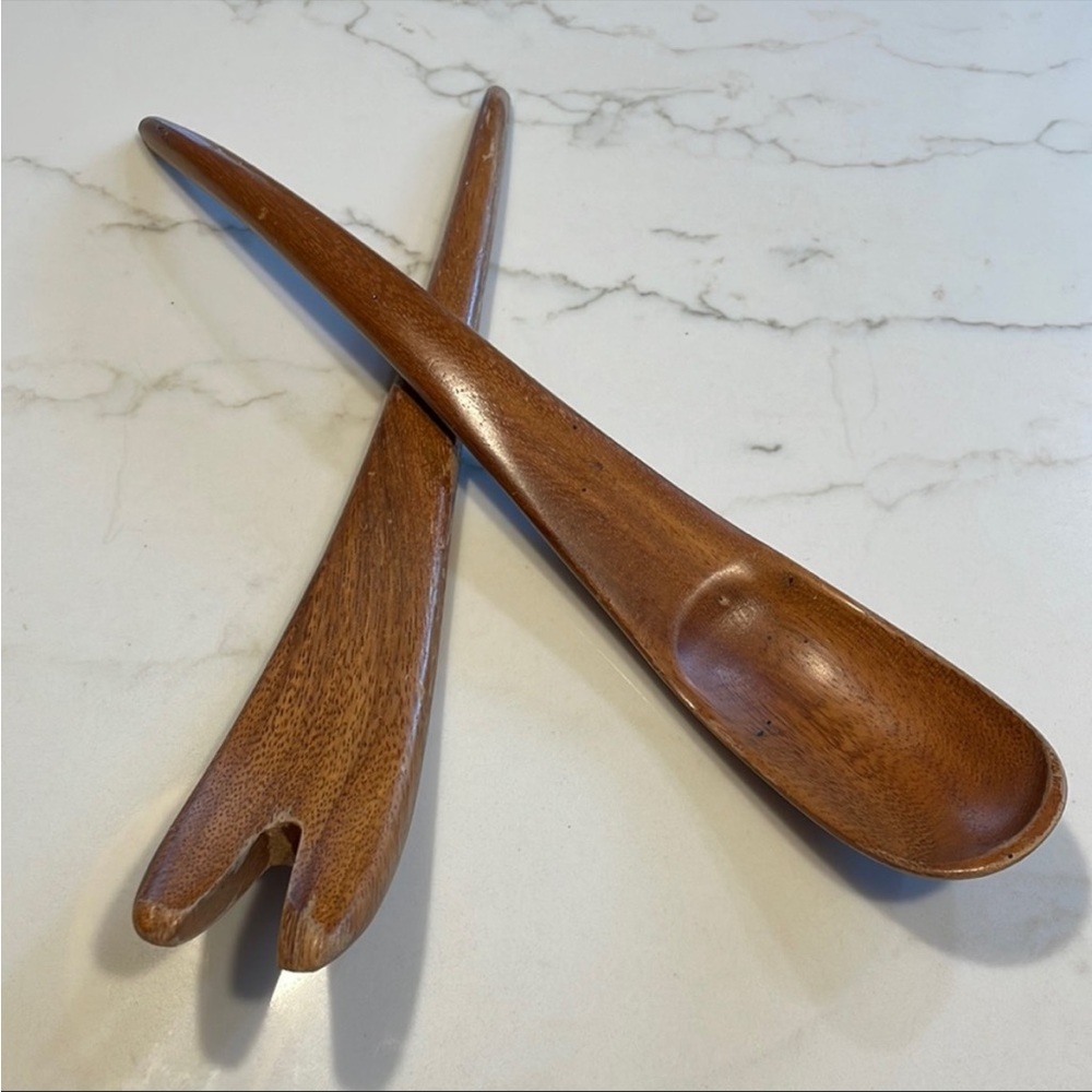 Vintage salad serving wooden spoons set. 🥗